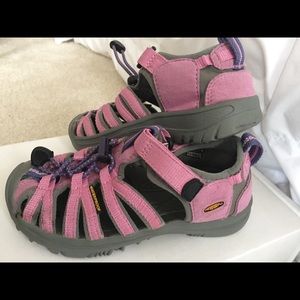 Keen water shoes for girls size 12/gray& pink